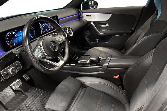 Mercedes-Benz CLA250 e 9 of 30