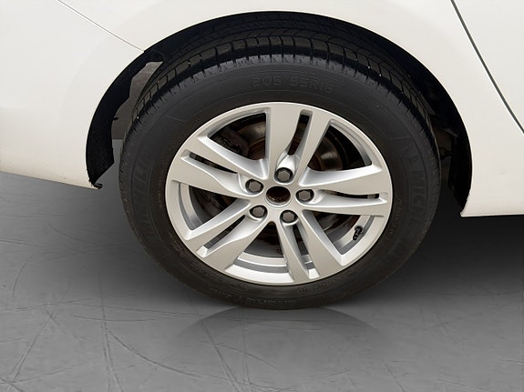 Opel Astra 23 of 26
