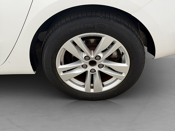 Opel Astra 24 of 26