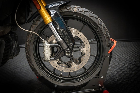 Indian FTR 1200 S "Akrapovic" 13 of 17