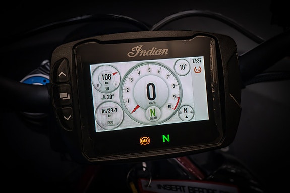 Indian FTR 1200 S "Akrapovic" 15 of 17