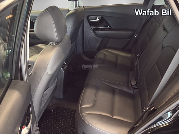 Kia Niro 9 of 17