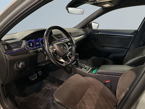 Skoda Superb 7 of 22