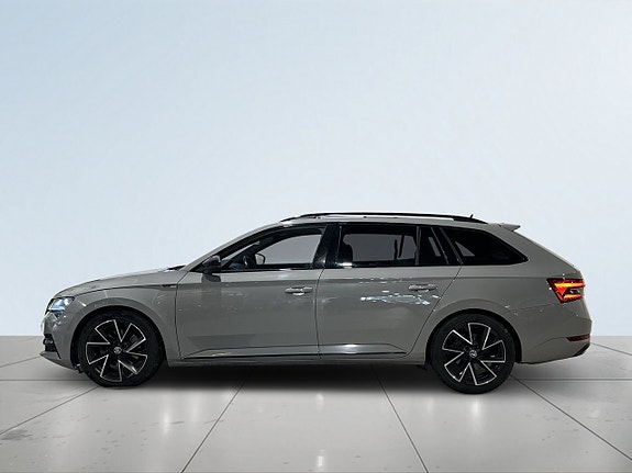 Skoda Superb 4 of 22