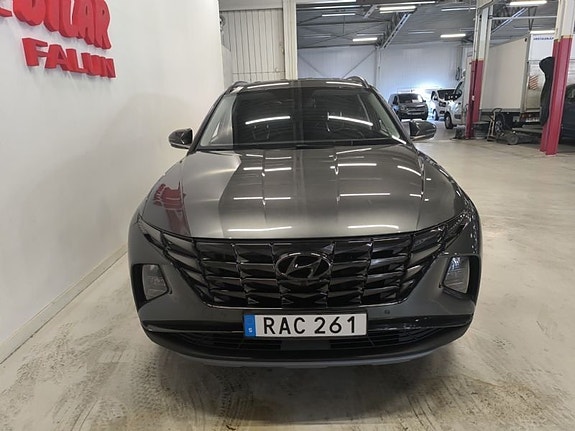 Hyundai Tucson 2 of 10