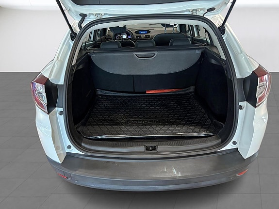 Renault Megane 10 of 12