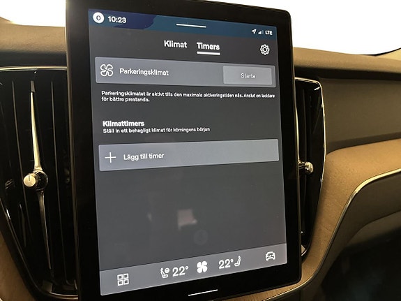 Volvo XC60 19 of 24