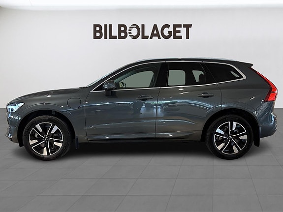 Volvo XC60 2 of 24