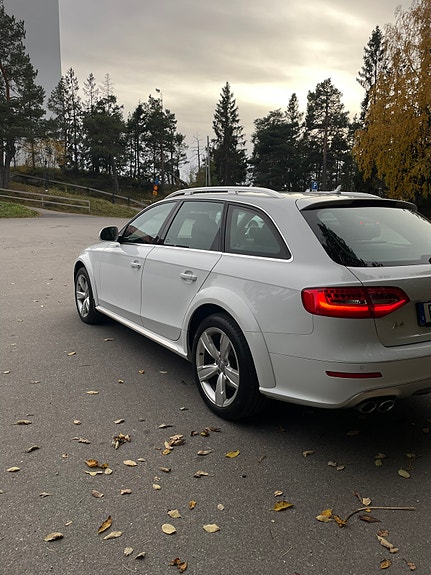 Audi A4 allroad 3 of 4