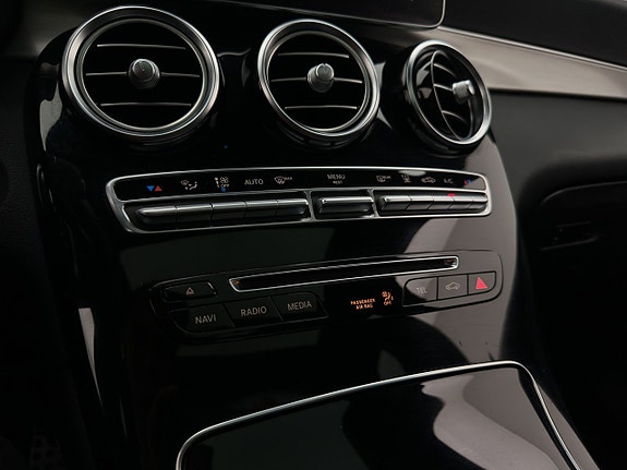 Mercedes-Benz GLC250 d 24 of 30