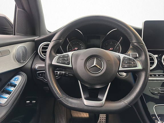 Mercedes-Benz GLC250 d 13 of 30