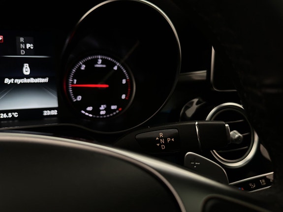 Mercedes-Benz GLC250 d 17 of 30