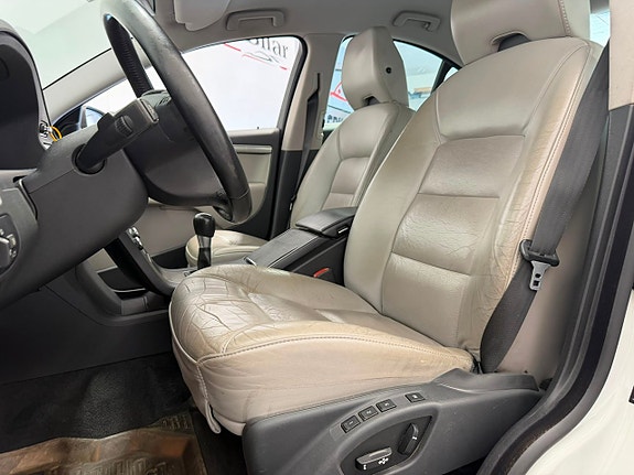 Volvo S80 16 of 23