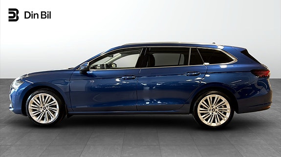 Skoda Superb 2 of 12