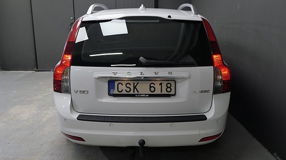 Volvo V50 5 of 14