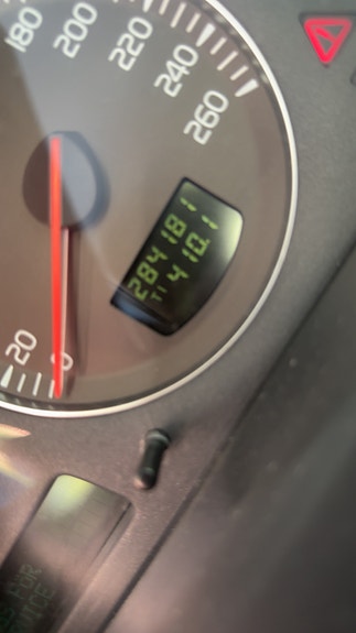 Volvo V70 7 of 7
