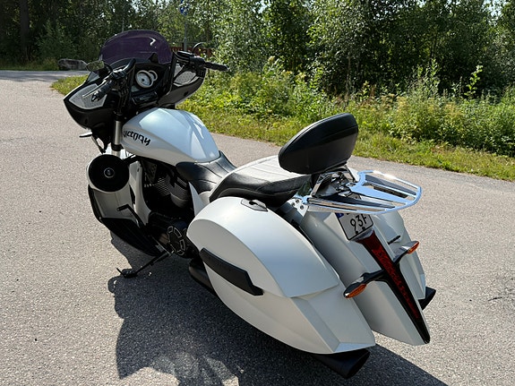 Victory CROSS COUNTRY TOURING 3 of 5