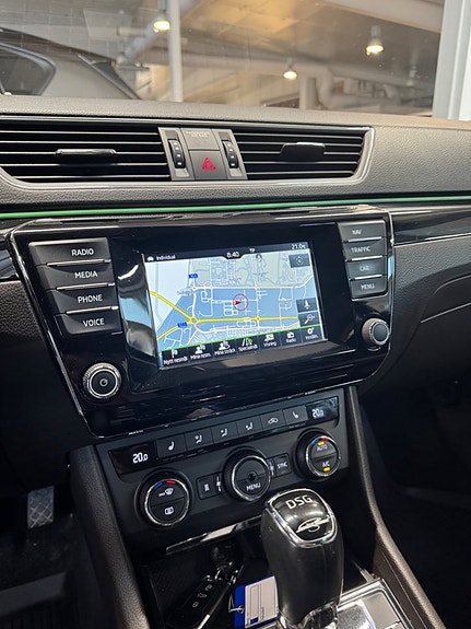 Skoda Superb 12 of 13