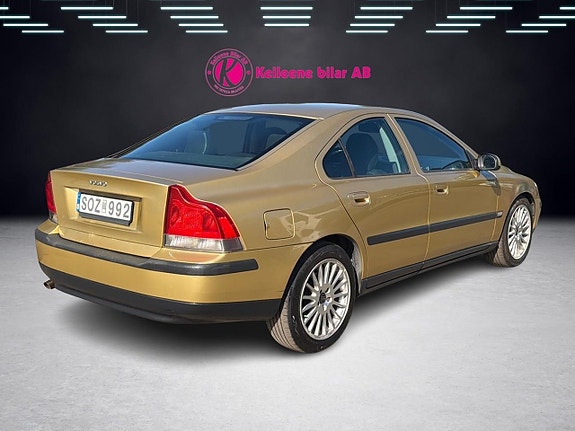 Volvo S60 8 of 21