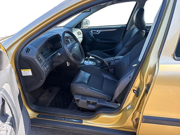 Volvo S60 16 of 21