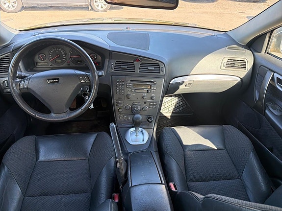 Volvo S60 14 of 21