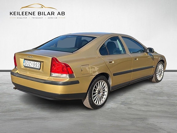 Volvo S60 8 of 21