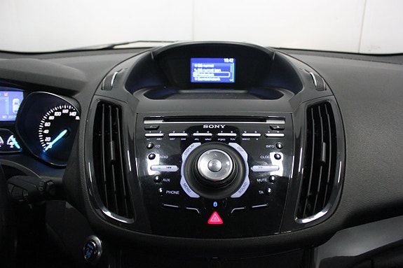 Ford Kuga 16 of 20