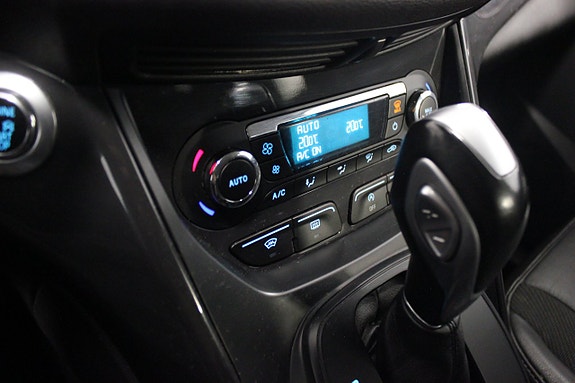Ford Kuga 17 of 20