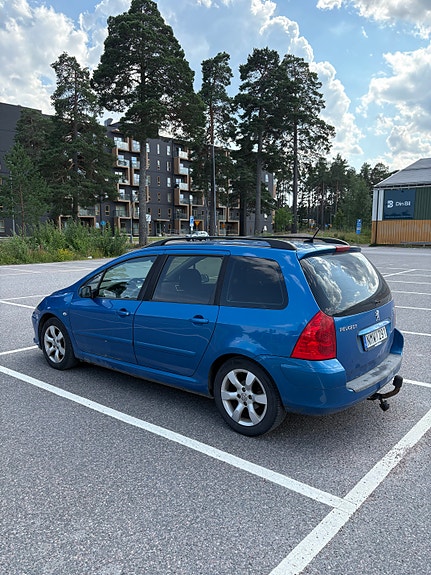 Peugeot 307 3 of 14