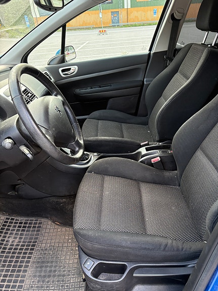 Peugeot 307 9 of 14