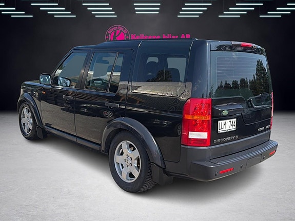 Land Rover Discovery 9 of 24