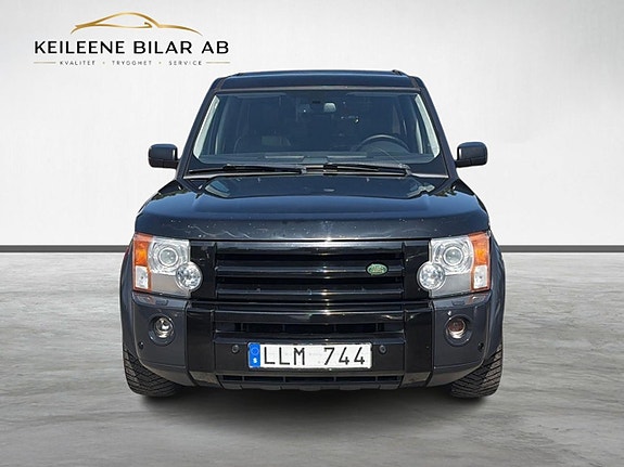 Land Rover Discovery 3 of 27