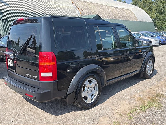 Land Rover Discovery 12 of 24