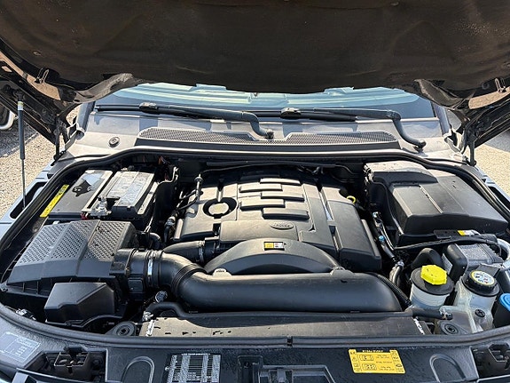 Land Rover Discovery 24 of 24