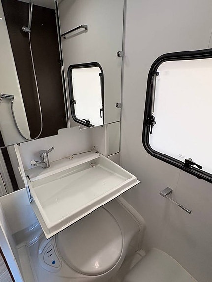 ADRIA ALTEA 502 UL.Golvvärme/Långbädd/Markis.2022 10 of 12
