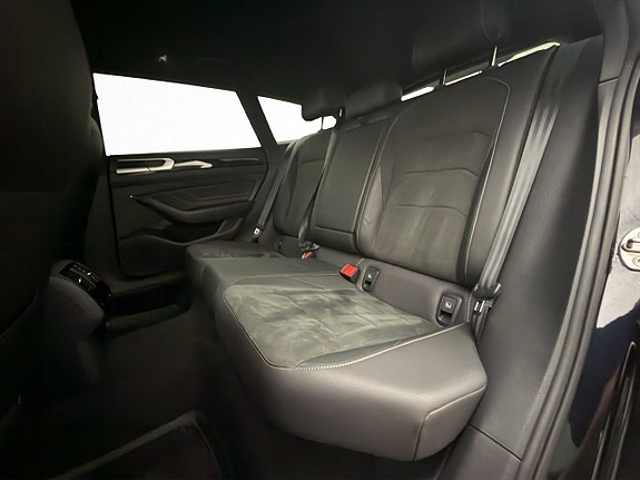 Volkswagen Arteon 28 of 30