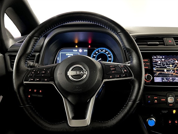 Nissan Leaf 7 of 15