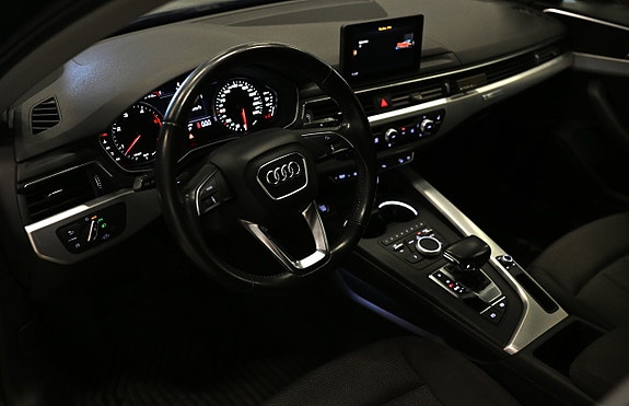 Audi A4 allroad 10 of 26
