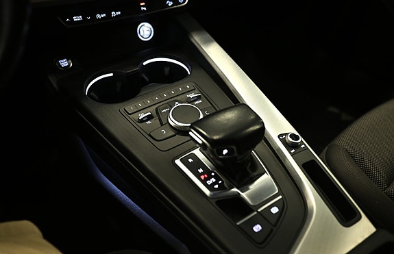 Audi A4 allroad 13 of 26