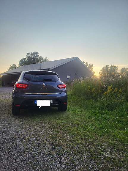 Renault Clio 3 of 5
