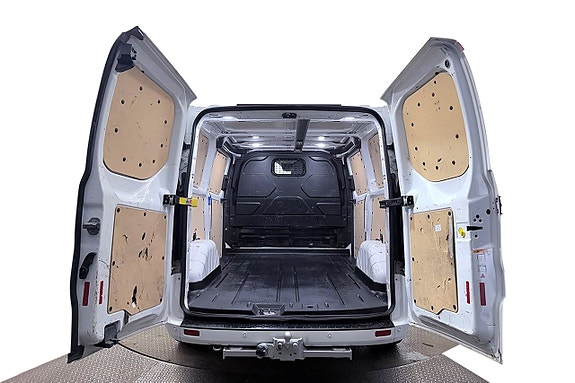 Ford Transit Custom 8 of 27