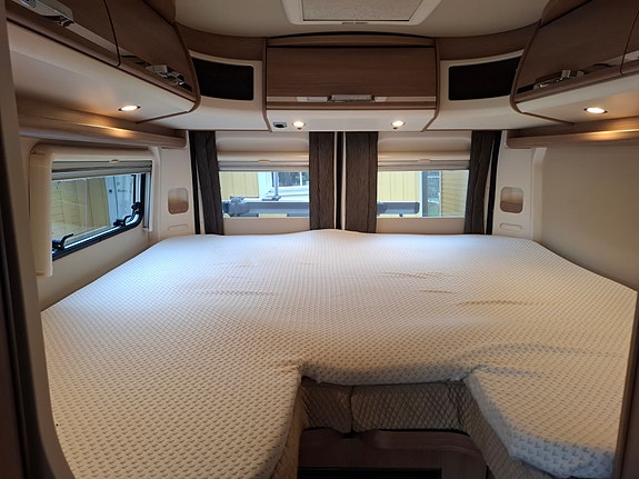 Malibu Carthago 640 LE 4 of 8