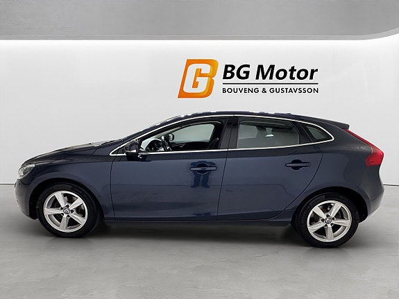 Volvo V40 7 of 18