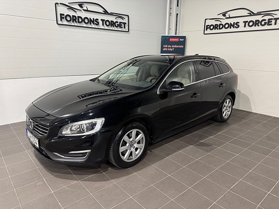 Volvo V60 2 of 23