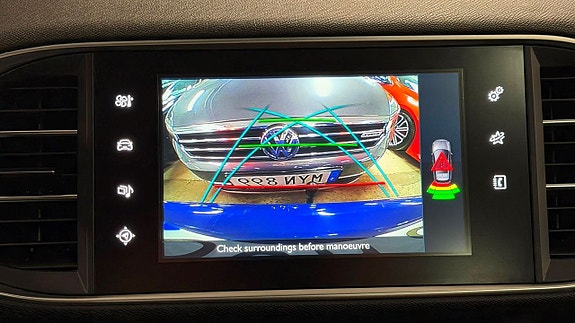Peugeot 308 SW 17 of 27