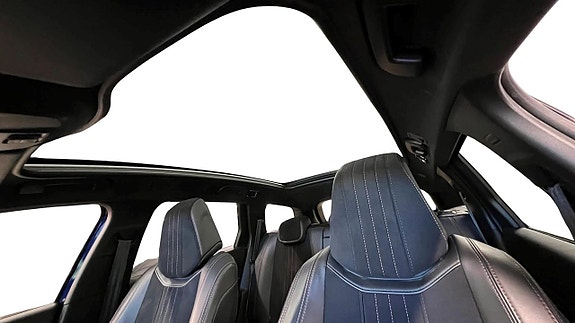 Peugeot 308 SW 11 of 27