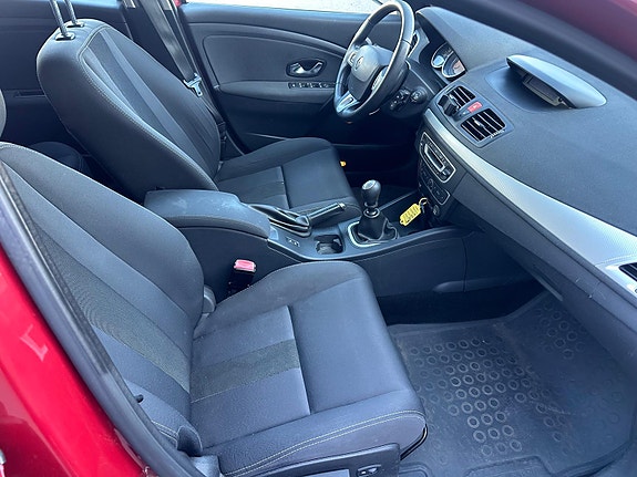 Renault Megane III 8 of 13
