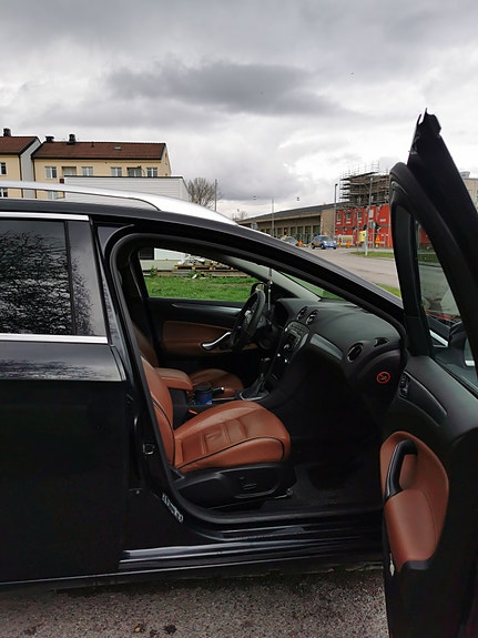 Ford Mondeo 5 of 8