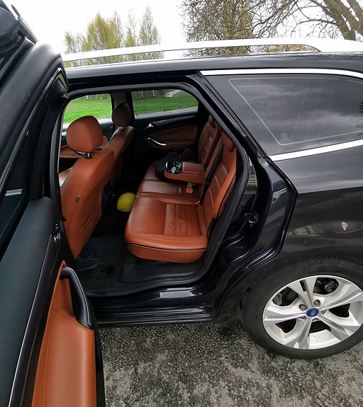 Ford Mondeo 2 of 8