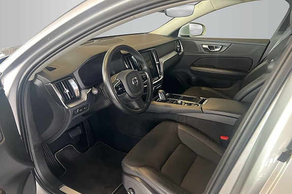 Volvo V60 10 of 13